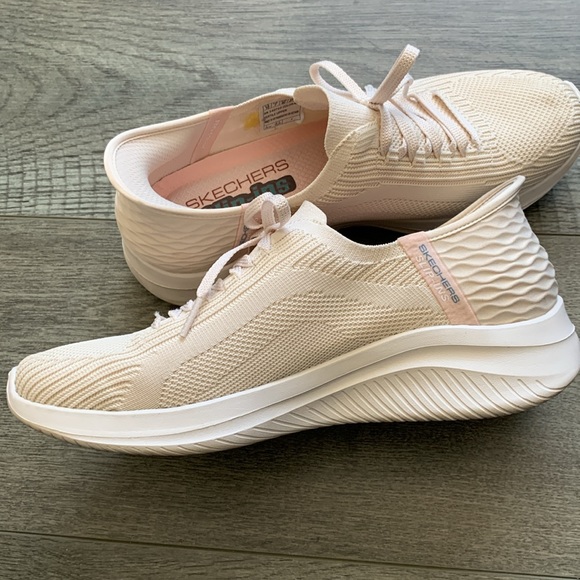 Sketchers Slip-ins - Picture 6 of 7